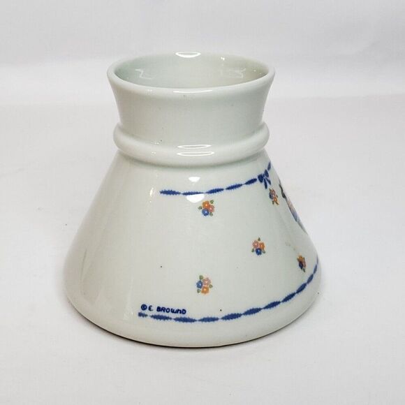 Wide Bottom Coffee Mug Country Cow Flowers Ceramic No Spill - Picture 2 of 6